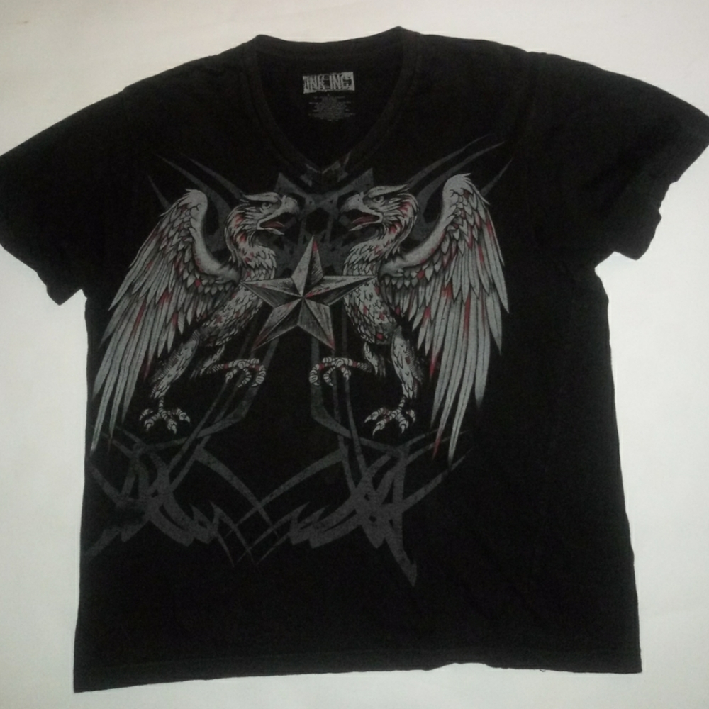 Ink inc. V neck tee